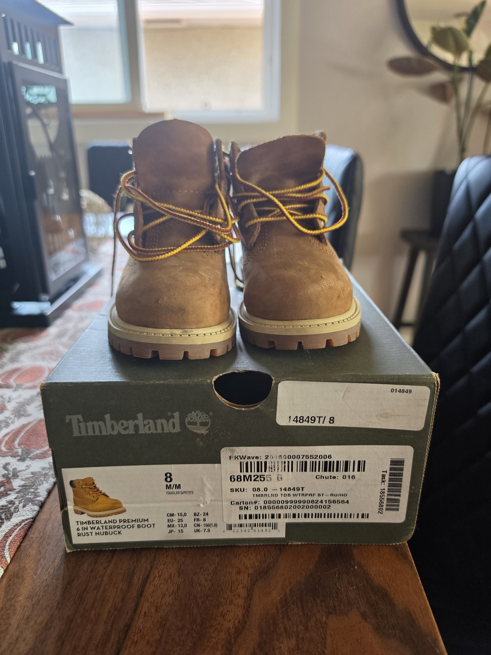 Timberland Kids' Brown Premium Leather Waterproof Boots - Picture 2 of 8